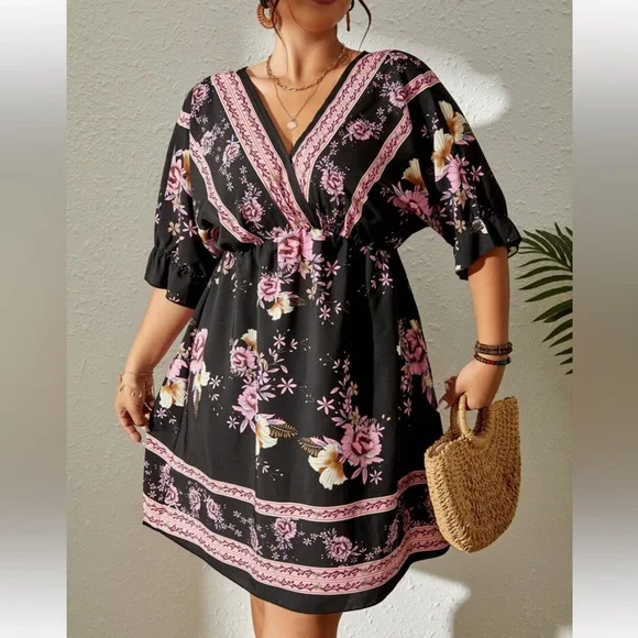 Boho Plus Size Floral Print Tie Back Dress - Picture 14 of 14